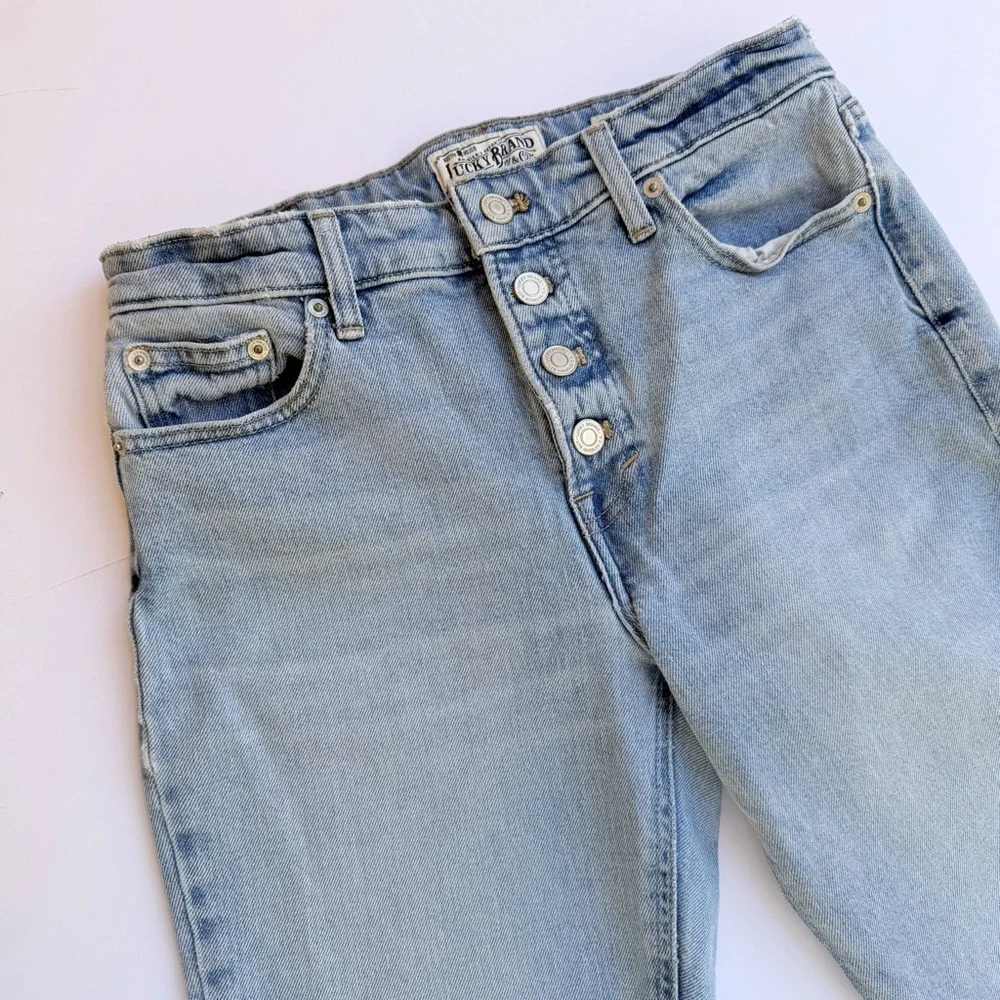 Woman’s Lucky Brand🍀Denim Jeans Bridgette Cropped Flare Size 6/28​ - Picture 2 of 12
